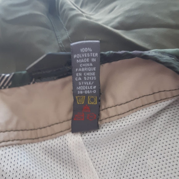 Ocean Earth Men's Trunk Short Size XL kaki green  look new - Picture 9 of 9